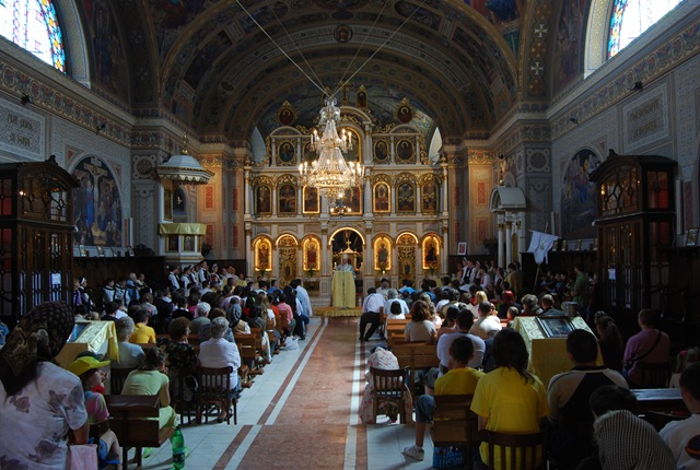 Sf&acirc;nta Liturghie Arhierească