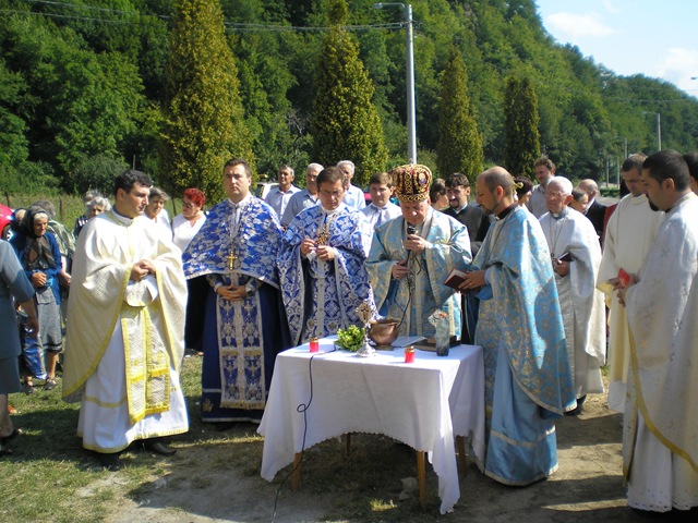 Sfinţire Biserică Uricani