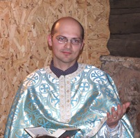 Pr. Răzvan Oprişa