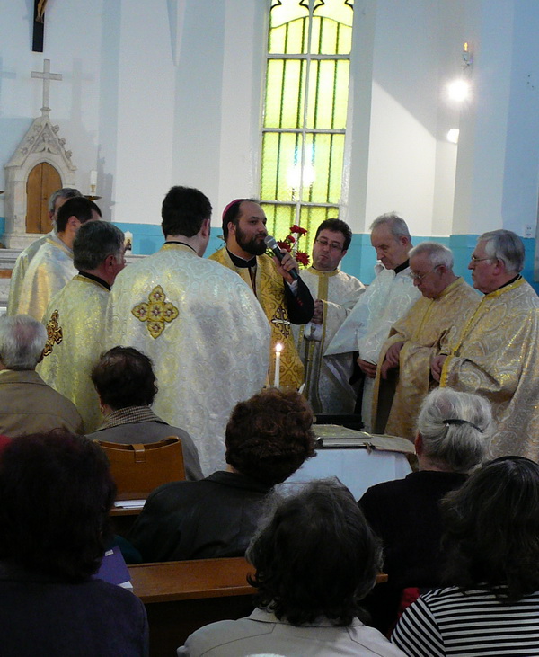 p1000835b