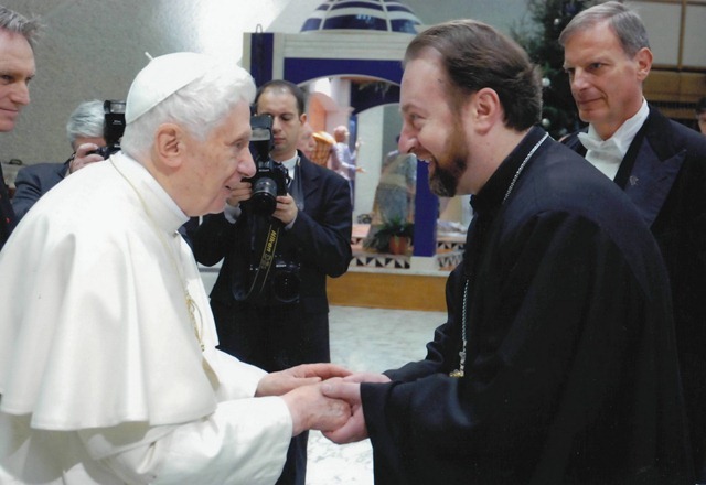 Papa Benedict-PSS Claudiu2