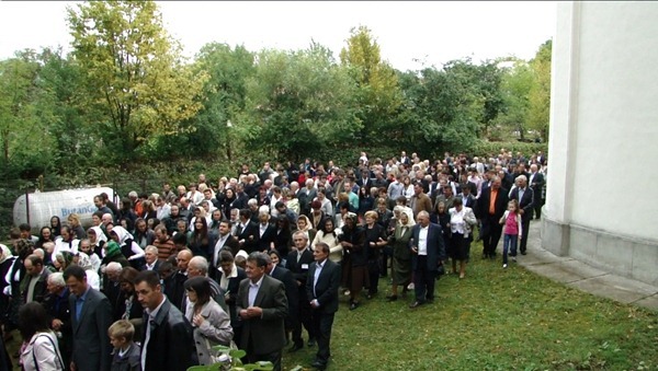 inconjorul bisericii 10