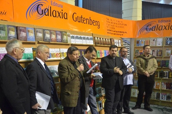 14_lansare_carte_precedenta_ragazului