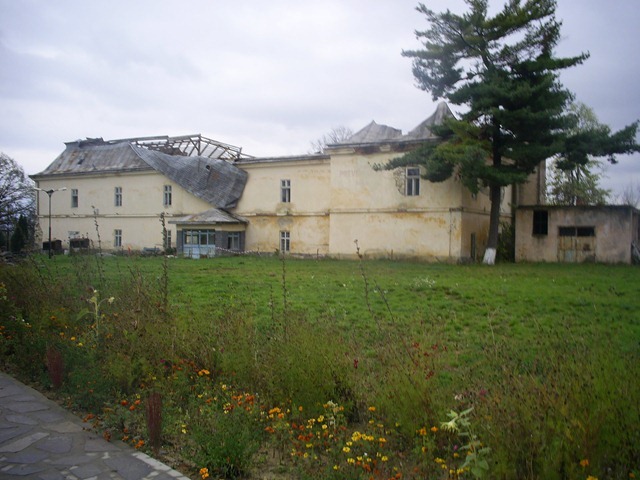 2013-11-07 - starea actuala a preventoriului 1