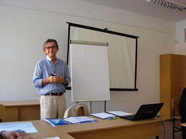 Dr. Willi Kawohl.