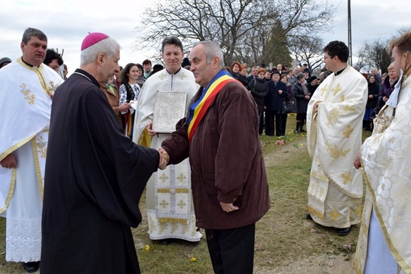 PS Florentin este &icirc;nt&acirc;mpinat de dl. Ioan Serban, Primarul com. Cojocna